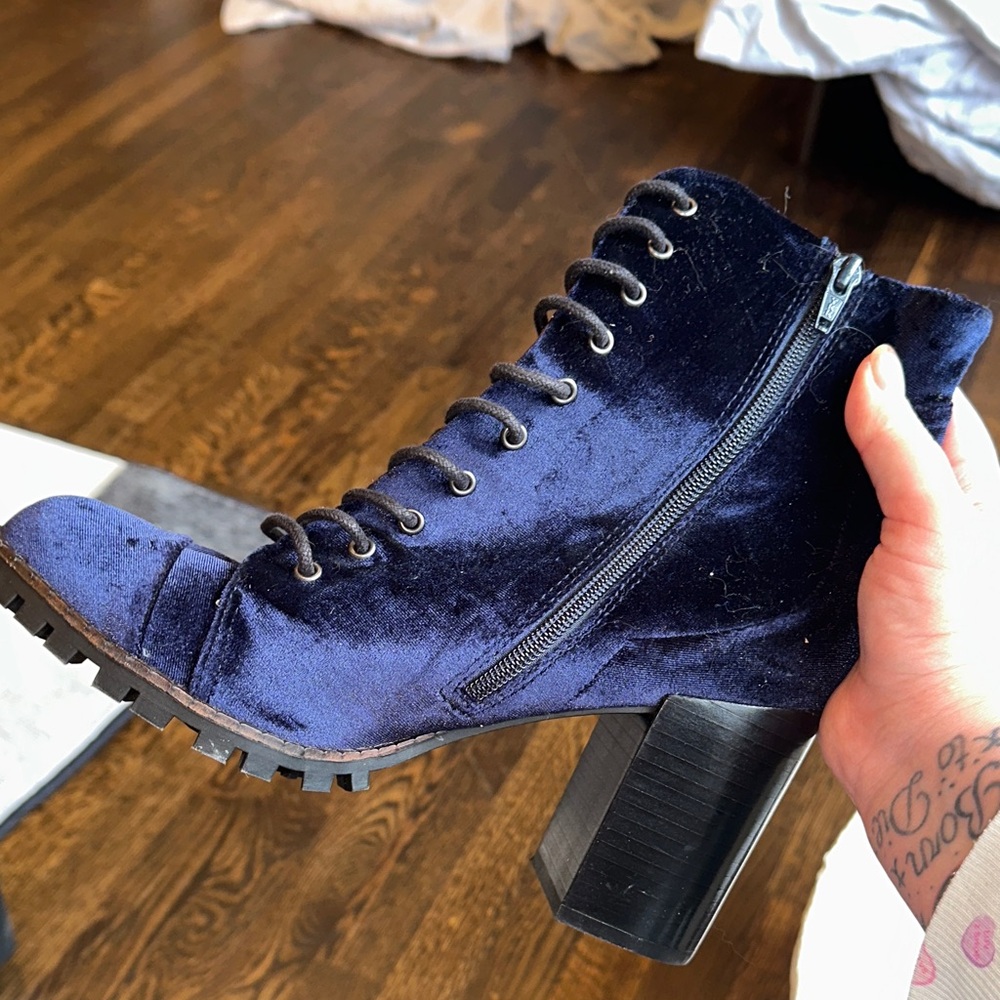 Report Signature Velvet Lace Up Boots - Dark Blue